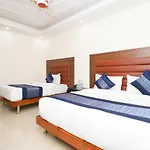 Hotel Belwood Suites - Near New Delhi Airport