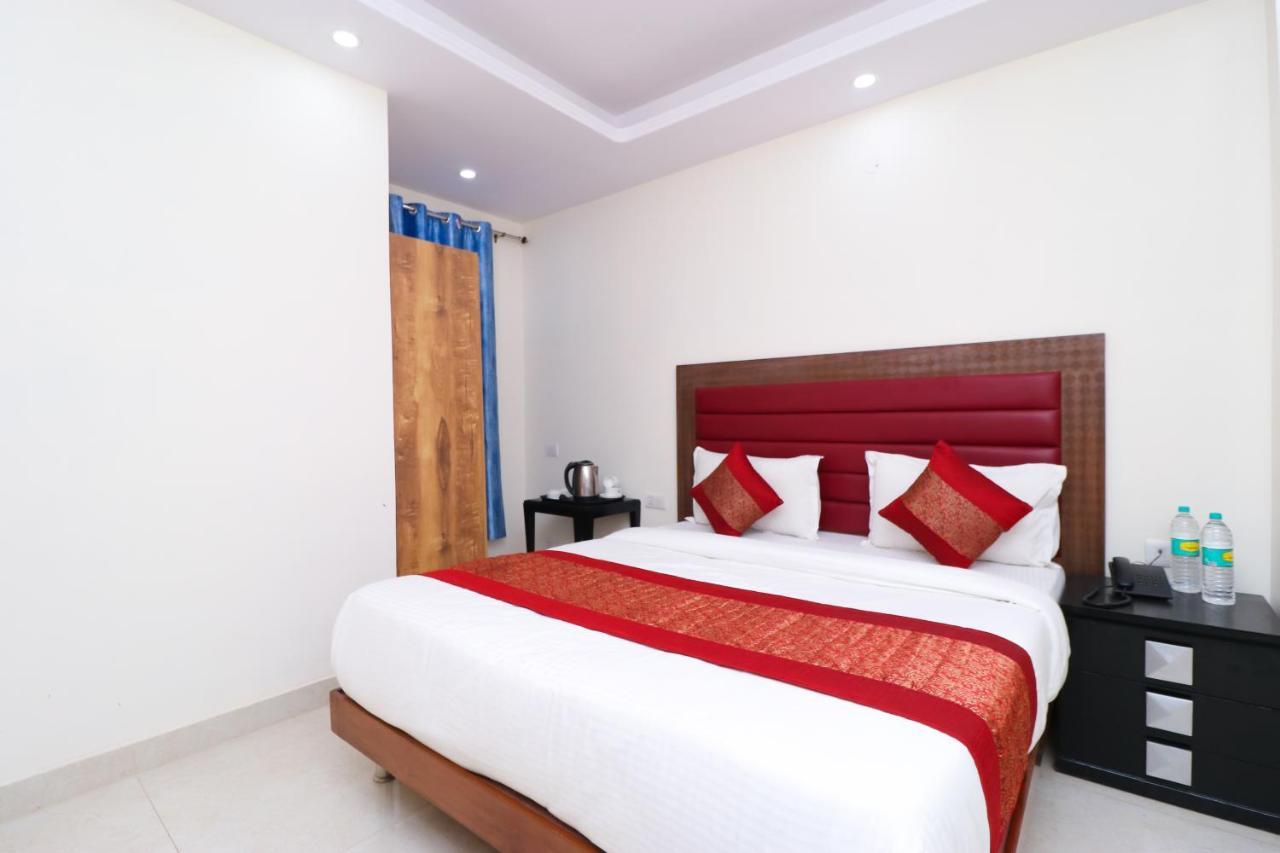 Belwood Suites - Near Airport New Delhi